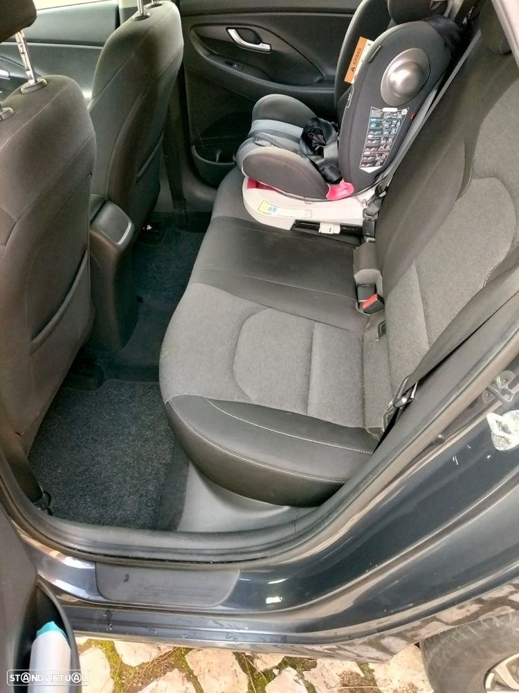 Hyundai i30 1.0 T-GDI Style - 12