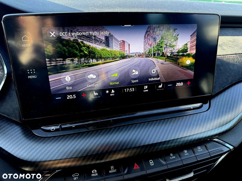 Skoda Octavia 2.0 TDI DSG RS - 25