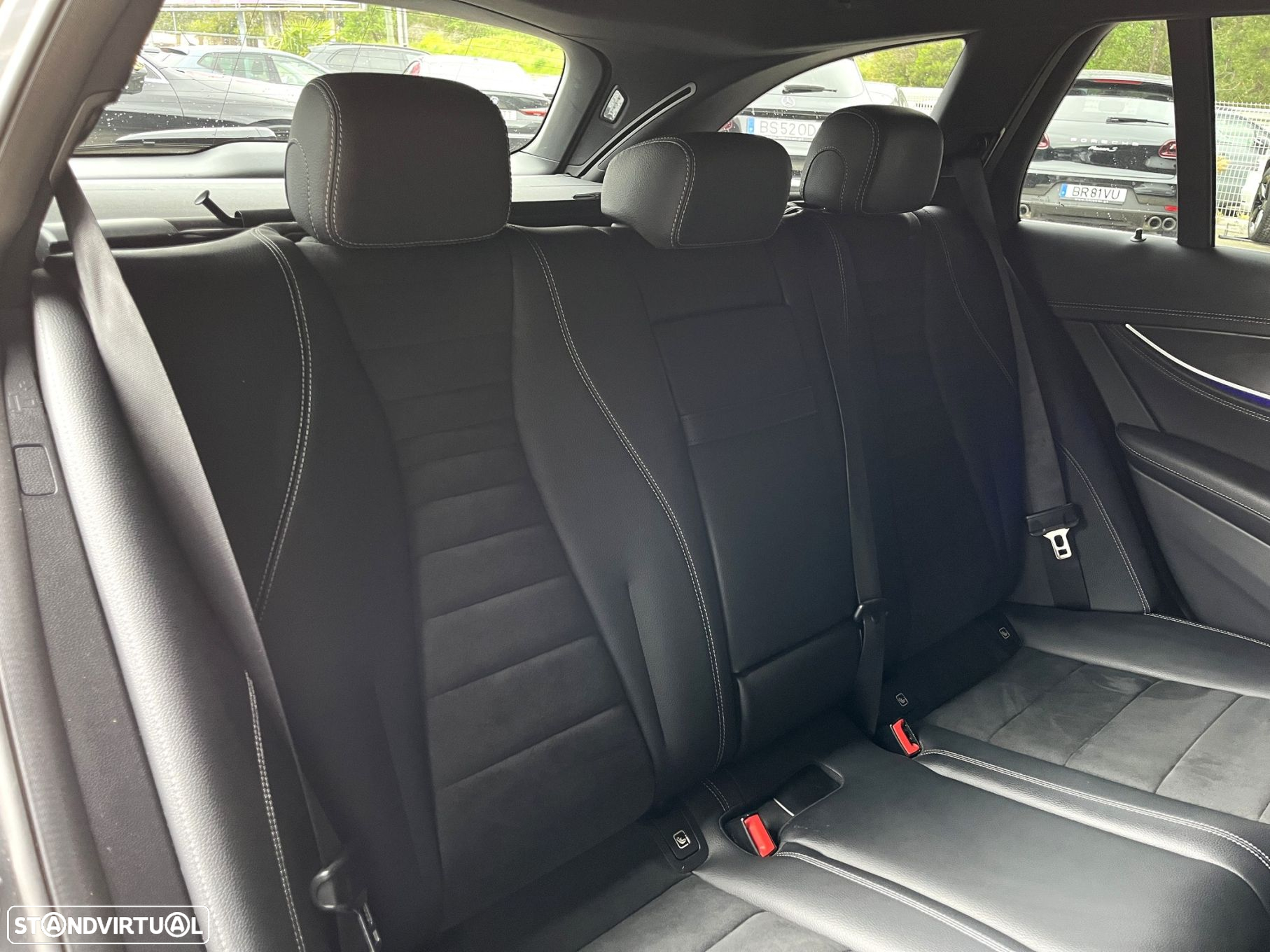 Mercedes-Benz E 300 de AMG Line - 56