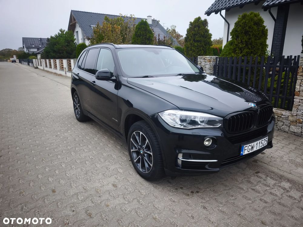 BMW X5 xDrive35i - 12
