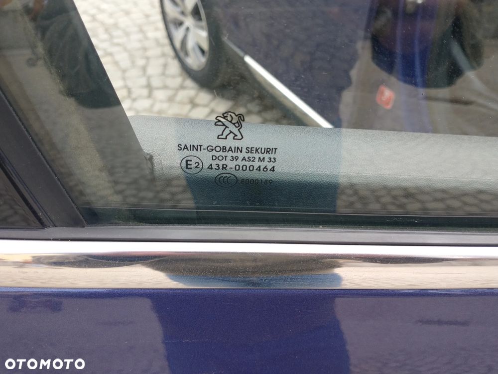 Peugeot 2008 1.6 VTi Active - 32