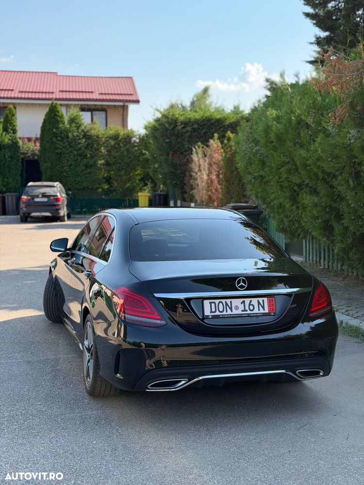 Mercedes-Benz C 300 d Aut - 8