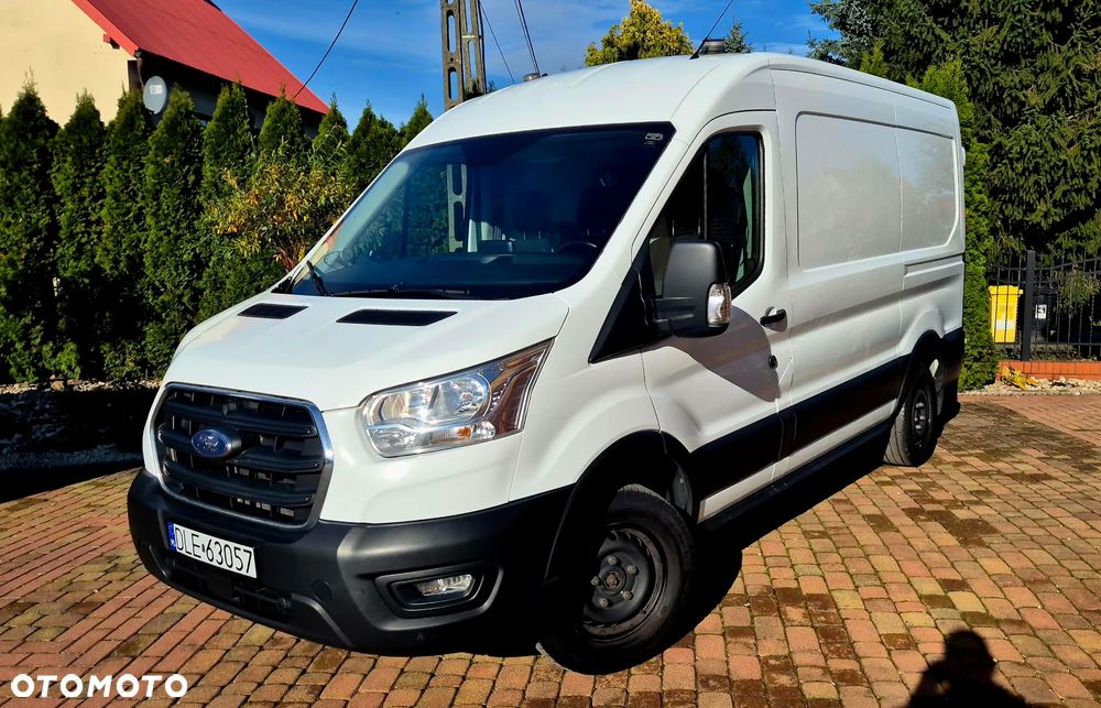 Ford Transit - 1