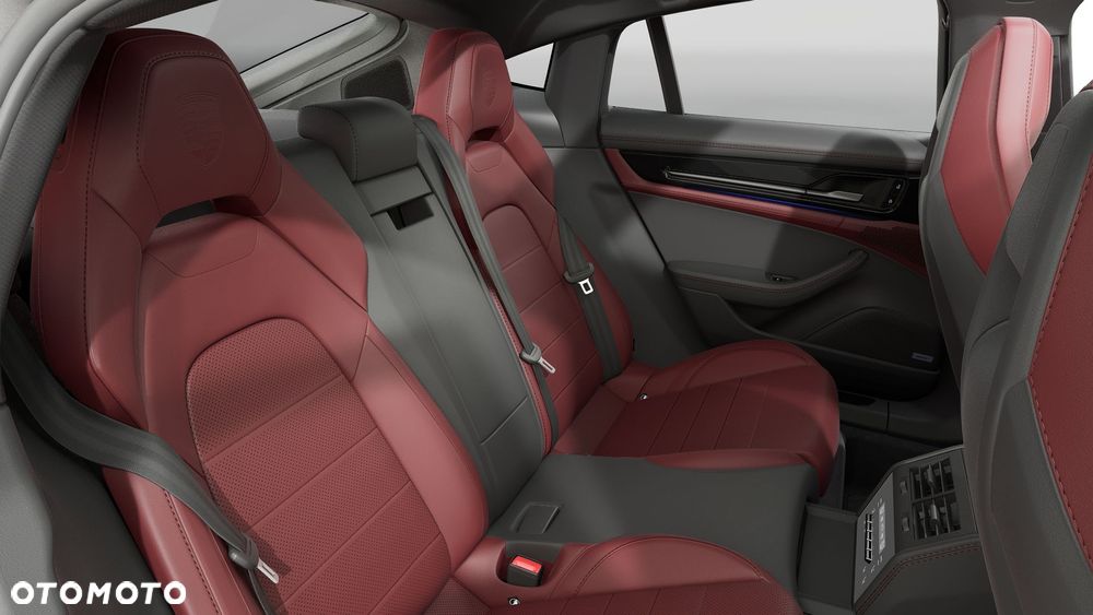 Porsche Panamera 4 - 9