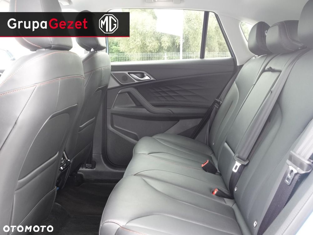 MG HS 1.5T HEV+ Exclusive - 12