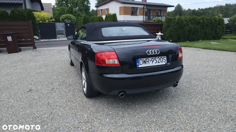 Audi A4 Cabrio 2.4 - 13