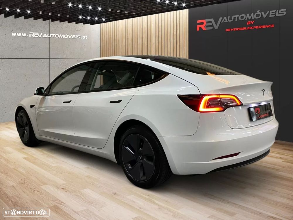Tesla Model 3 Standard Range Plus RWD - 5