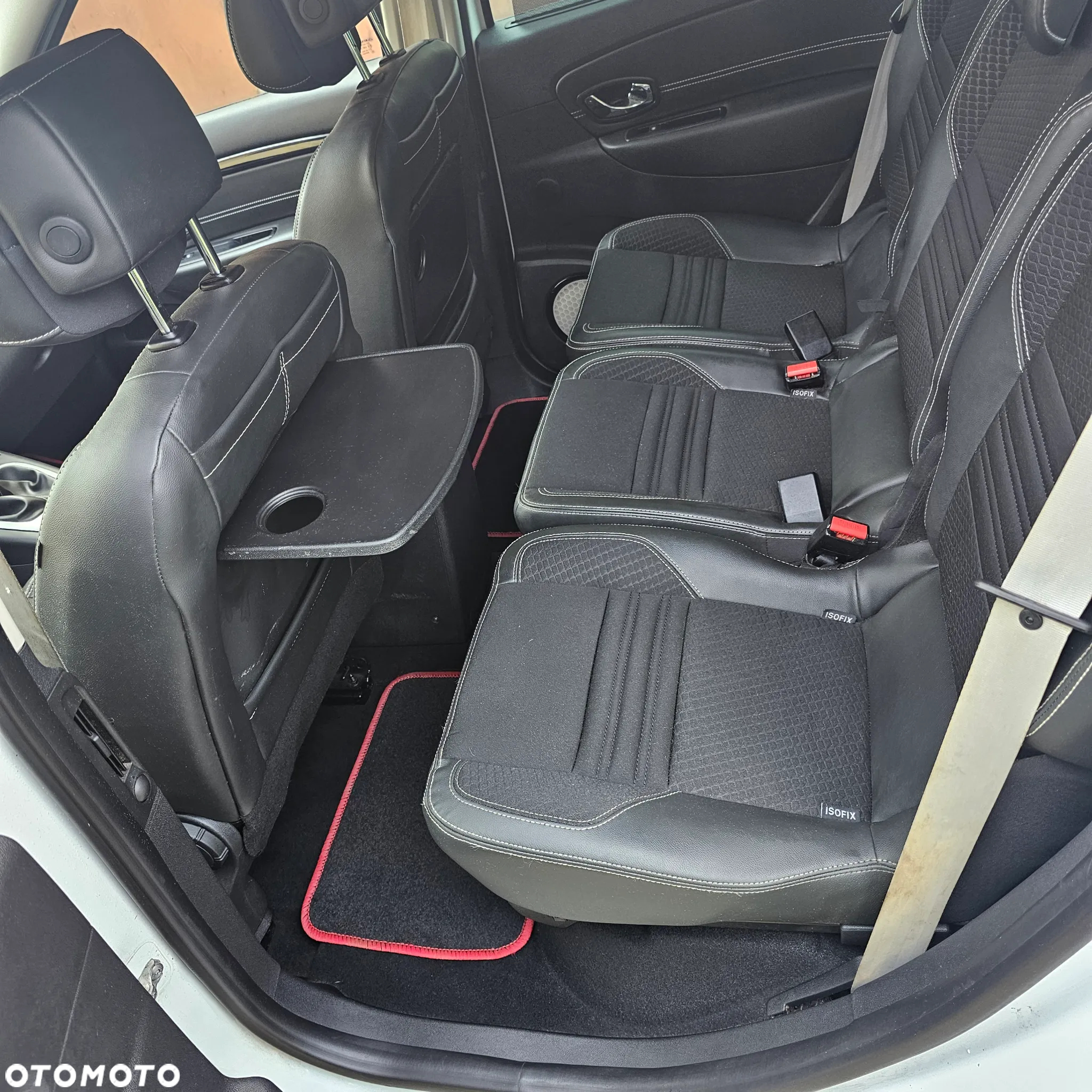Renault Scenic ENERGY TCe 130 S&S Xmod Bose Edition - 10