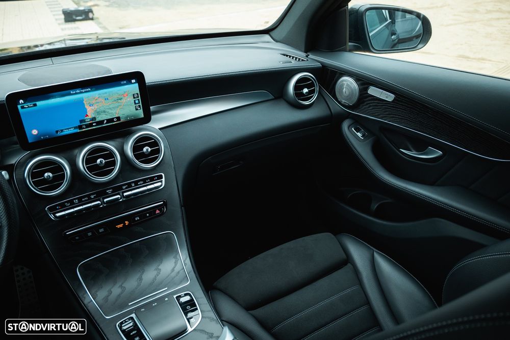 Mercedes-Benz GLC 300 de Coupe 4Matic 9G-TRONIC AMG Line Plus - 34