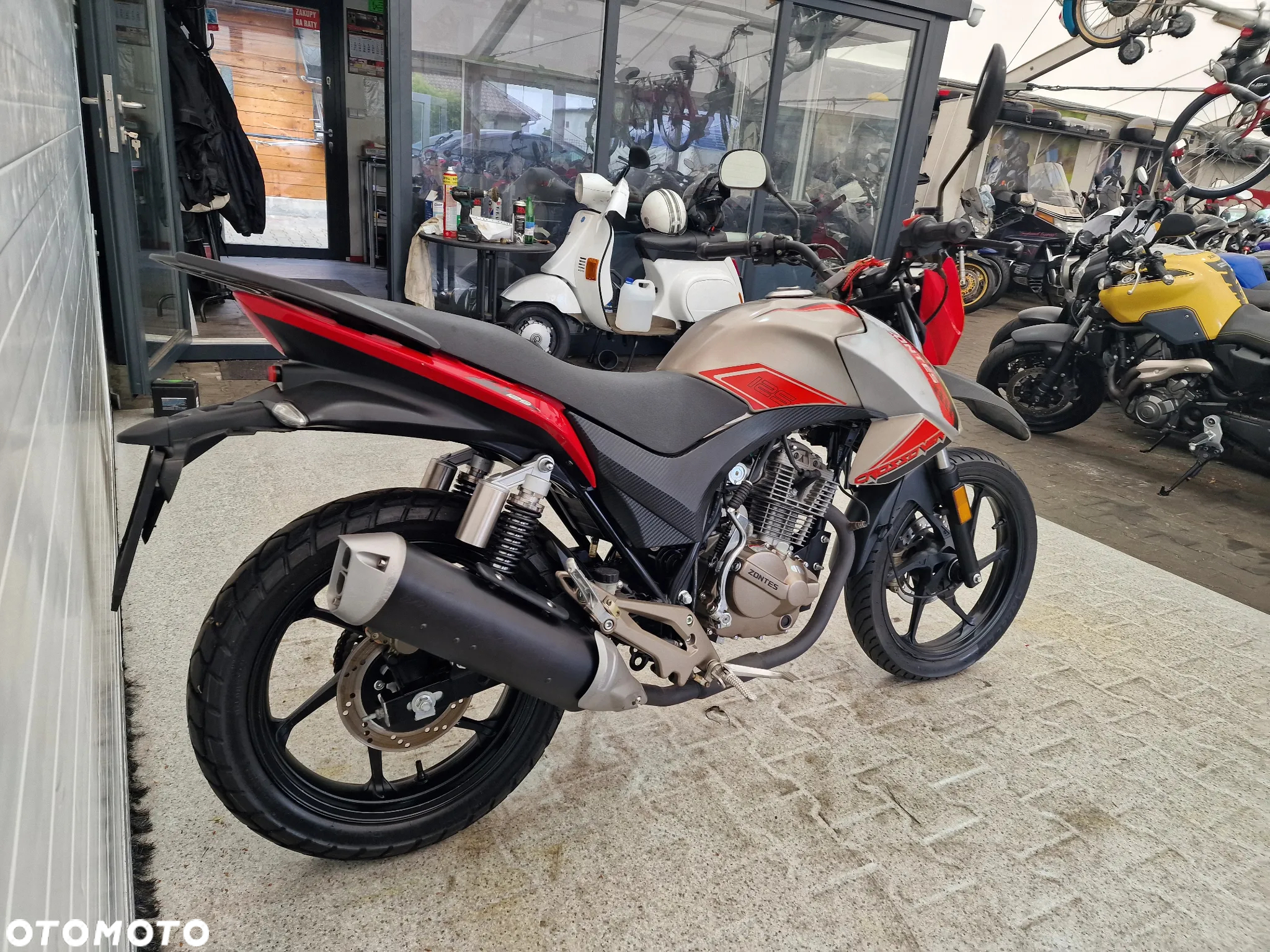 Zontes 125 Z2