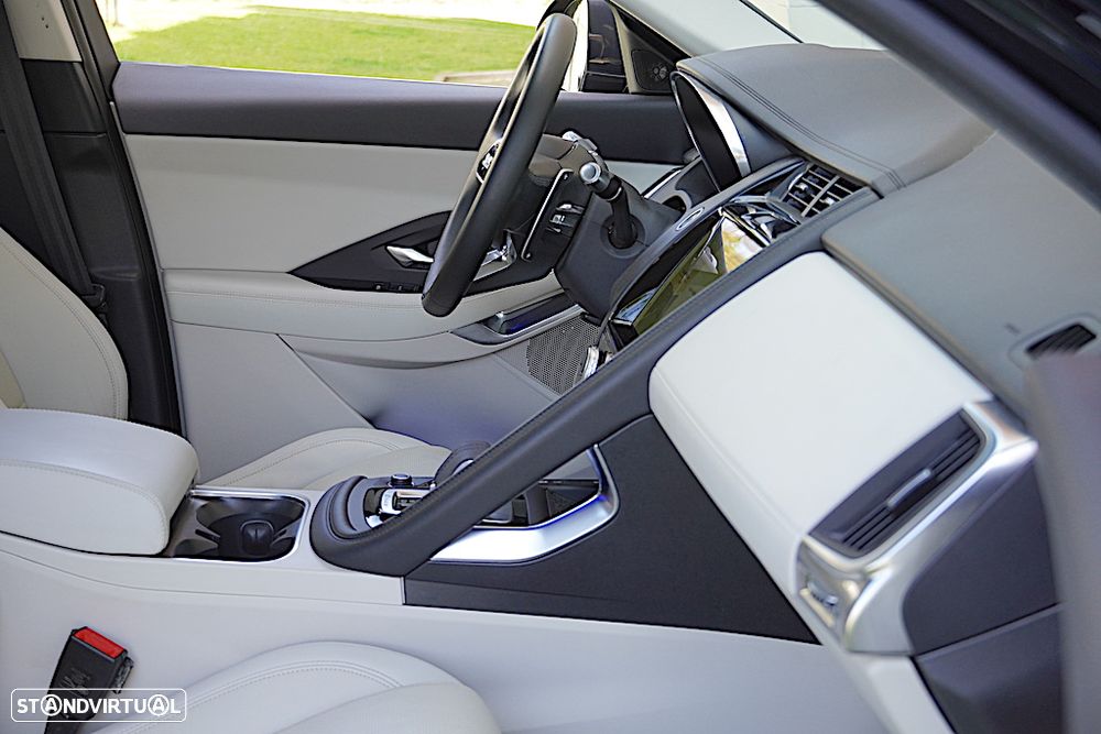 Jaguar E-Pace 1.5 P160 S Aut. - 21