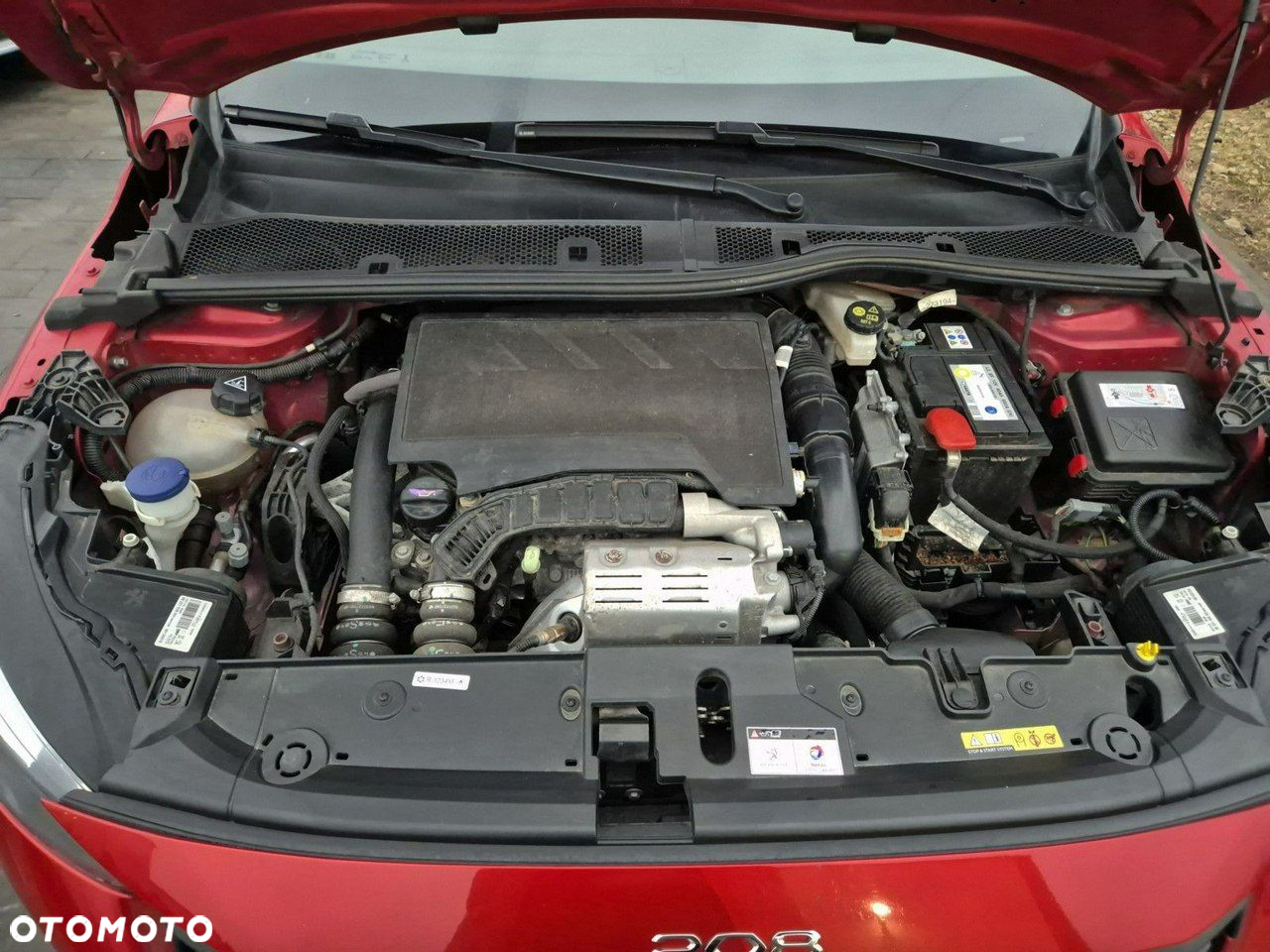 Peugeot 208 - 9