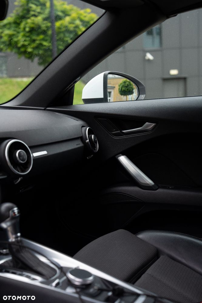 Audi TT Coupé - 31