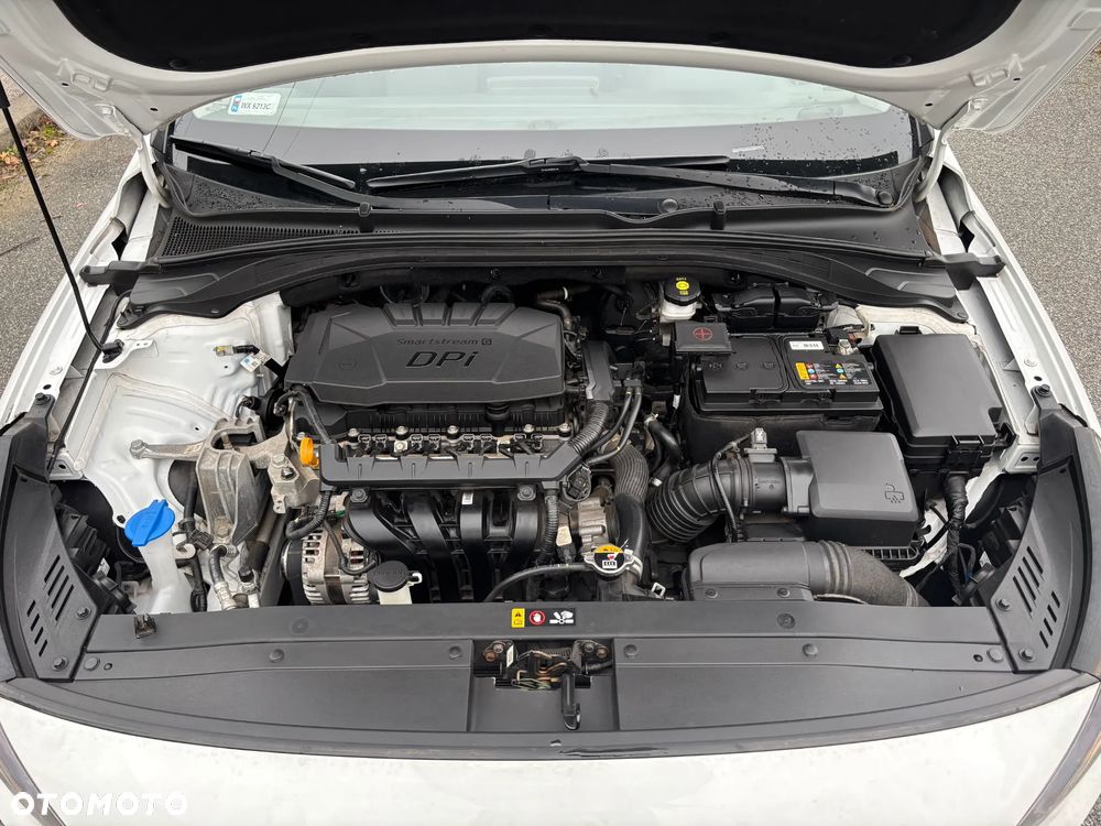 Hyundai i30 1.5 DPI Classic + - 8