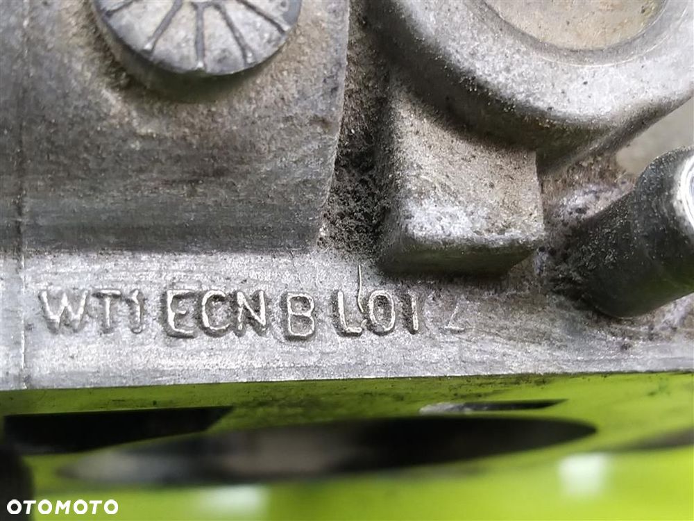 Przepustnica Chrysler PT Cruiser 2.4B 141KM 2000–2010R 04891440AB - 2