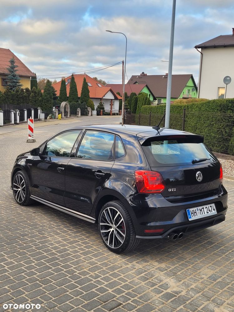 Volkswagen Polo 1.8 TSI BMT GTI - 4