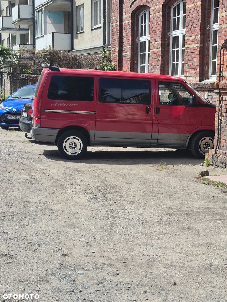 Volkswagen Multivan - 8