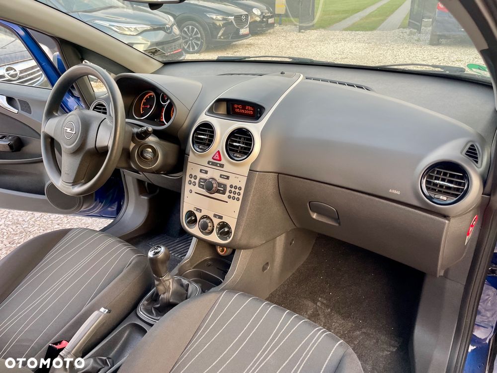 Opel Corsa 1.4 16V Enjoy - 2