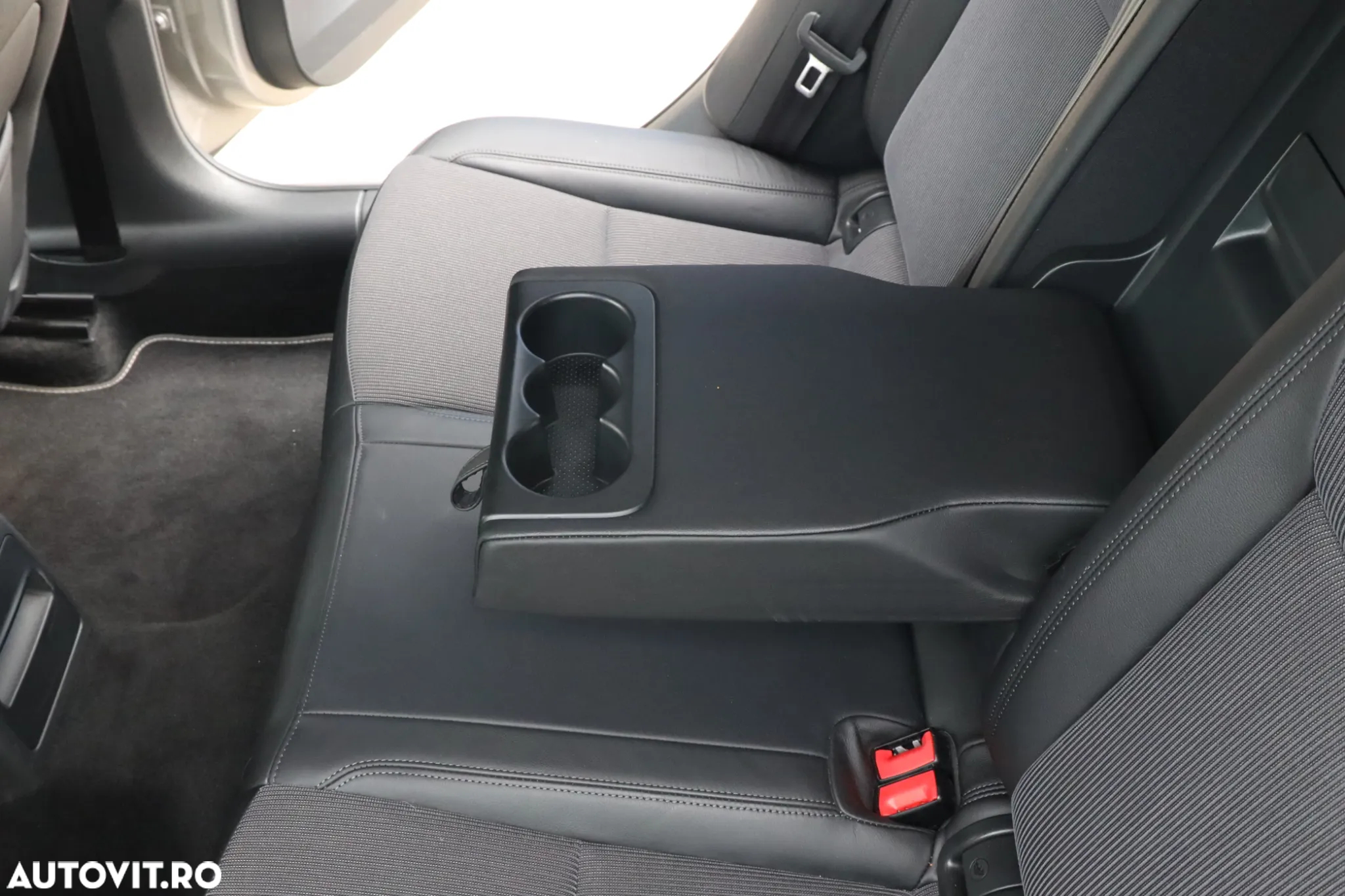 Skoda Octavia Combi Diesel 1.6 TDI DSG Style - 24