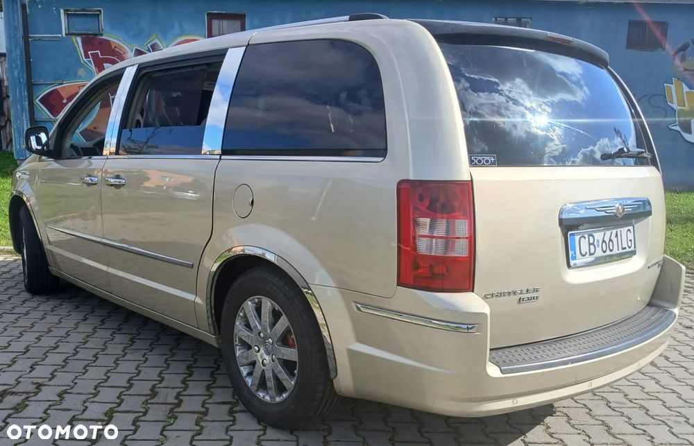Chrysler Grand Voyager 2.8 CRD Limited - 34