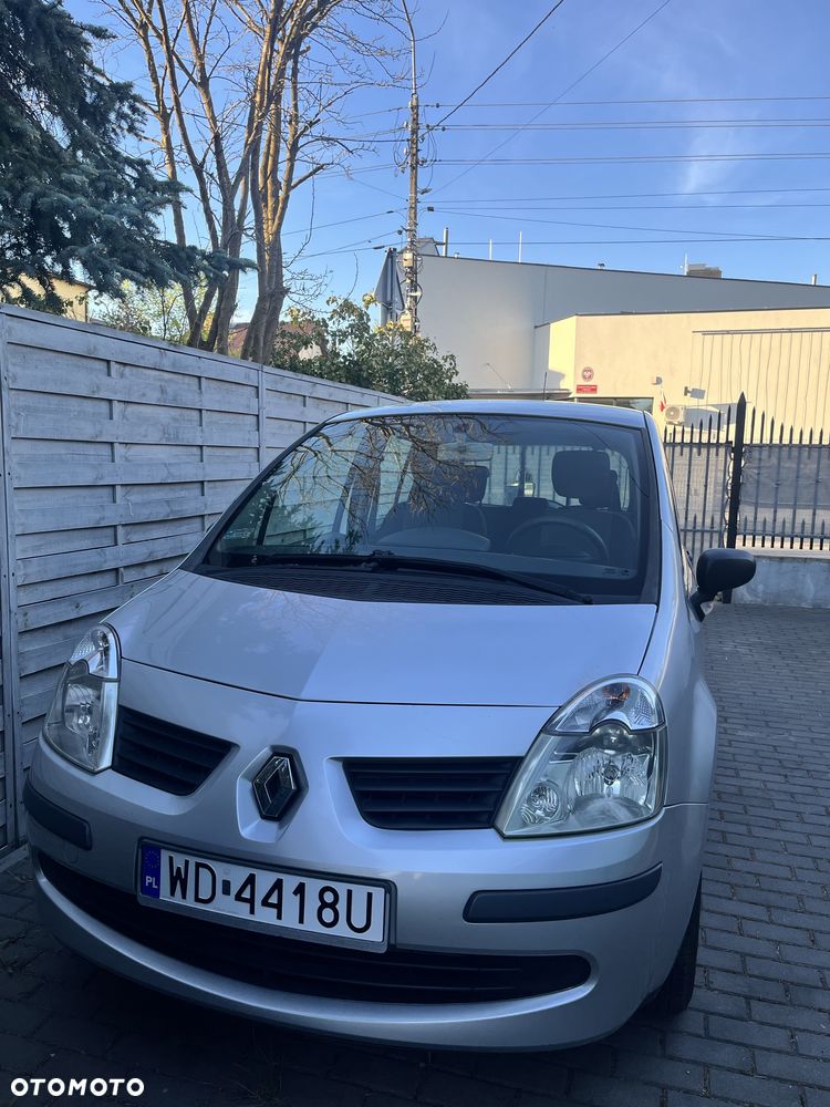 Renault Modus - 1