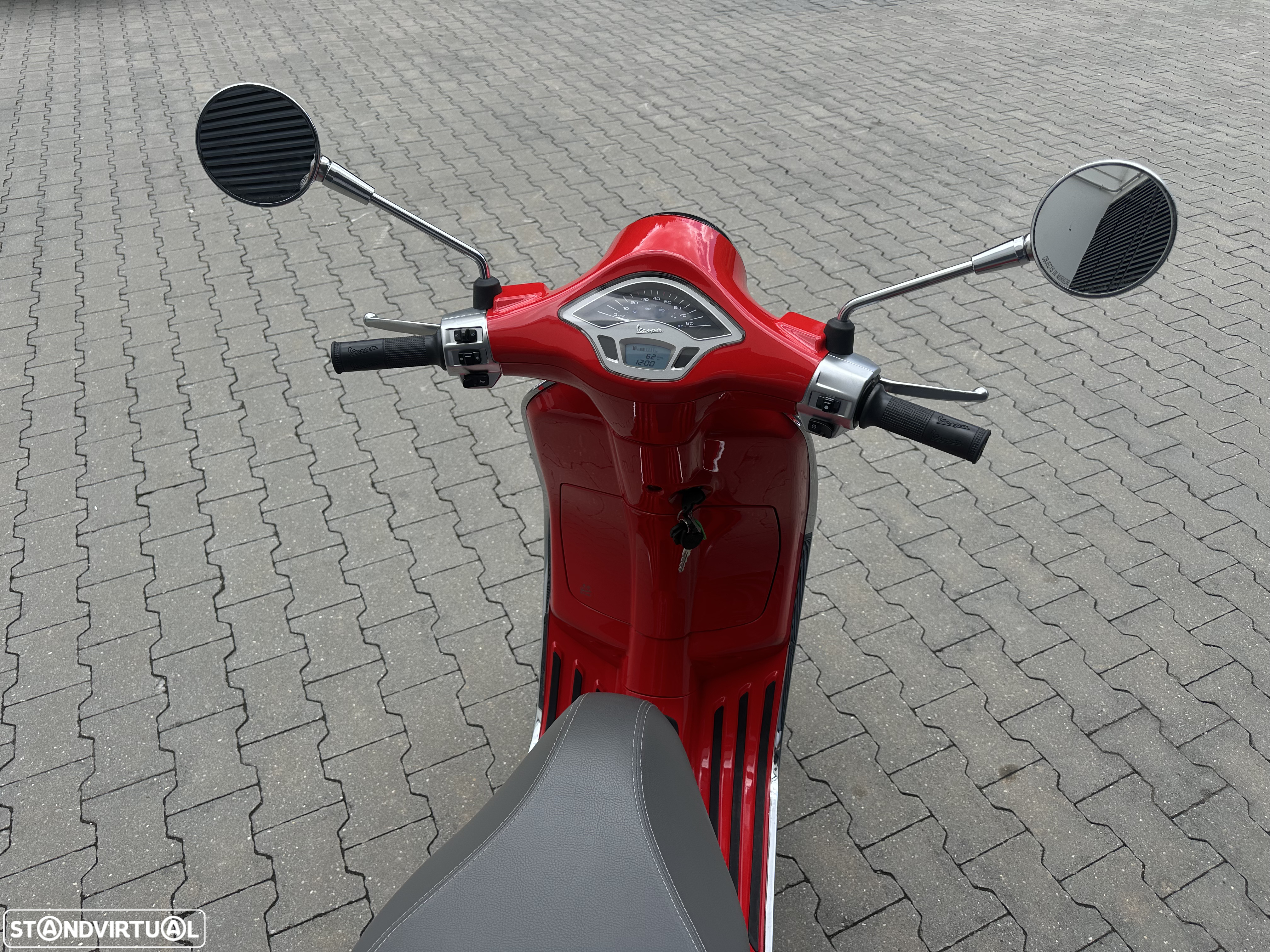 Vespa 50 - 8
