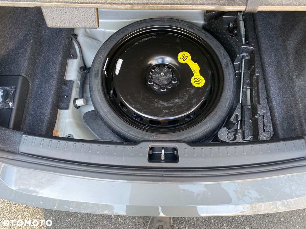 Volvo S60 T5 Drive-E Dynamic Edition (Kinetic) - 12