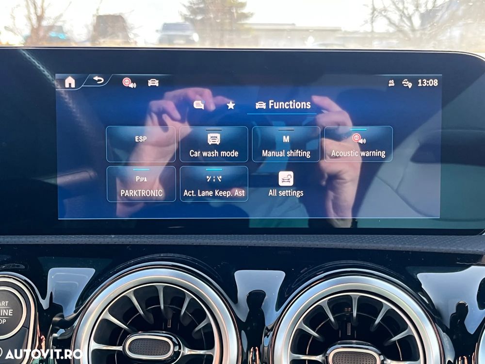 Mercedes-Benz CLA 180 7G-DCT AMG Line Advanced Plus - 23