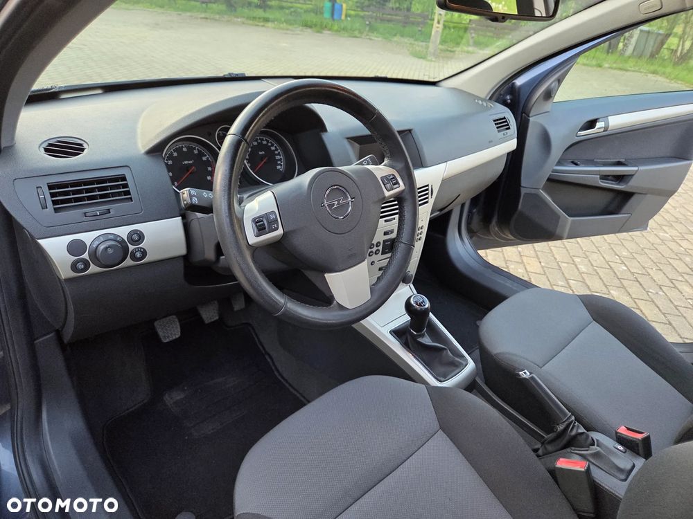 Opel Astra 1.6 Selection - 15