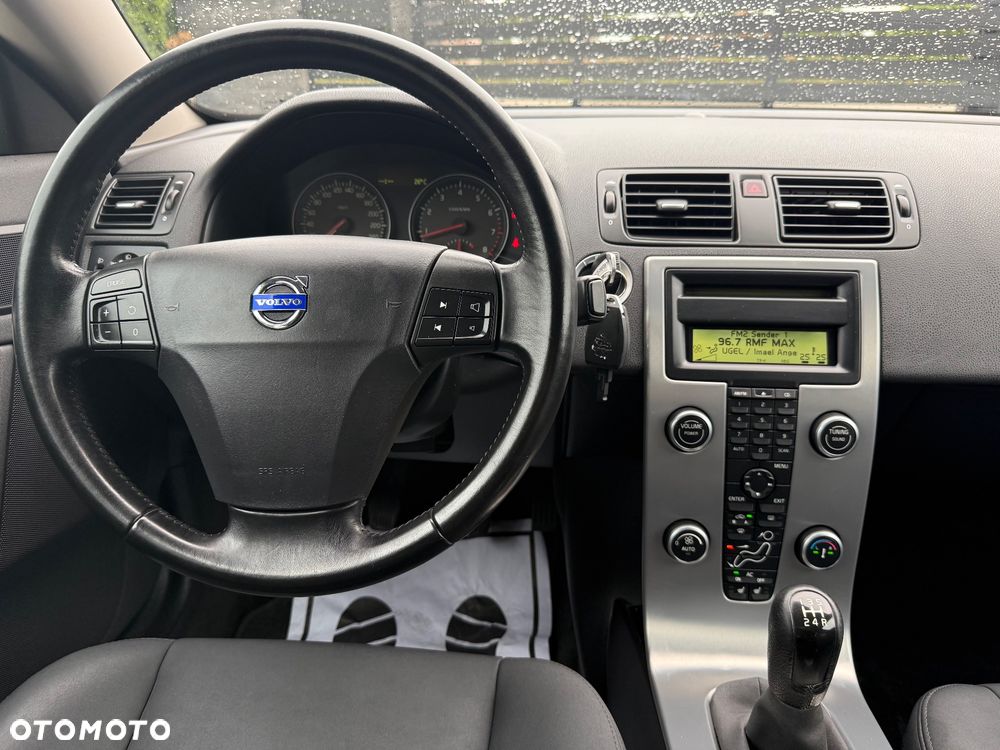 Volvo C70 2.4 Momentum - 30