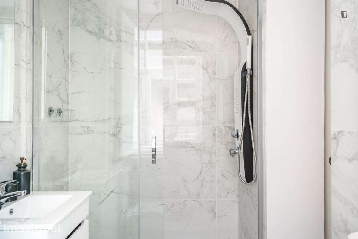 Apartamento com 3 quartos - localizado em Penha de França Lisbon - Grande imagem: 3/25