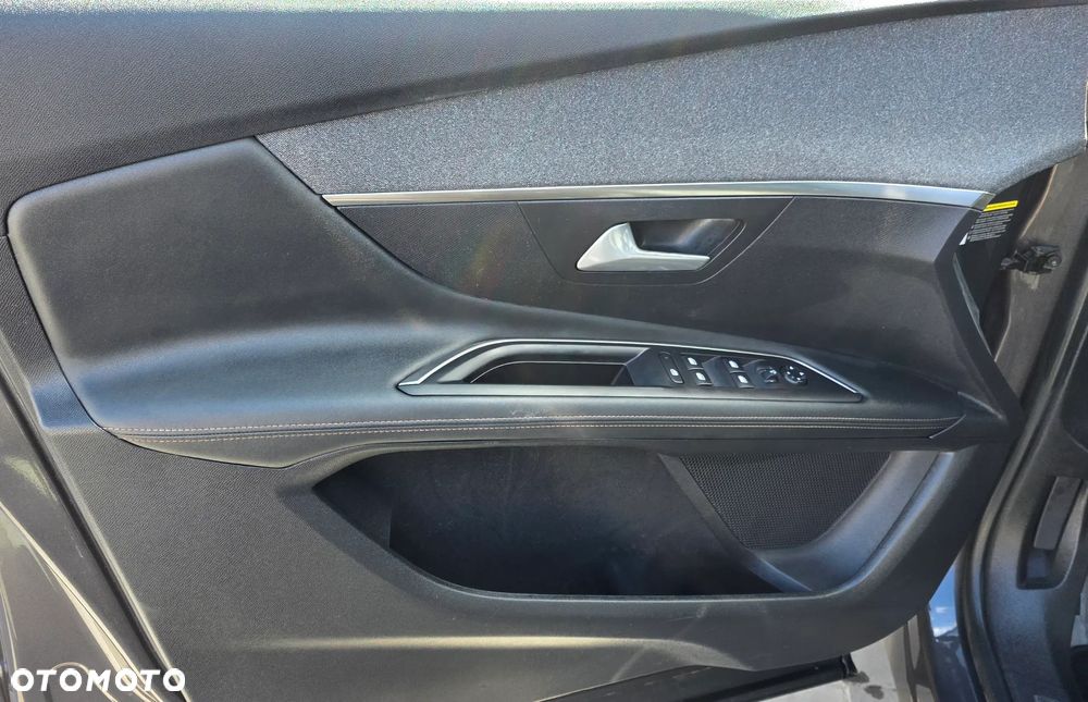 Peugeot 3008 1.5 BlueHDi GT S&S EAT8 - 16