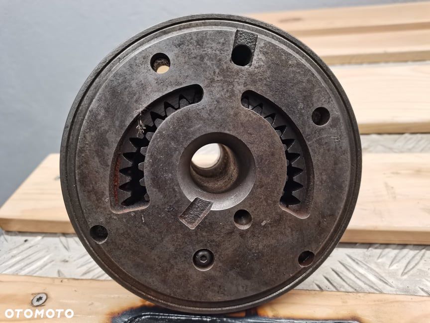 JCB 536-70 {Pompa jazdy} - 4