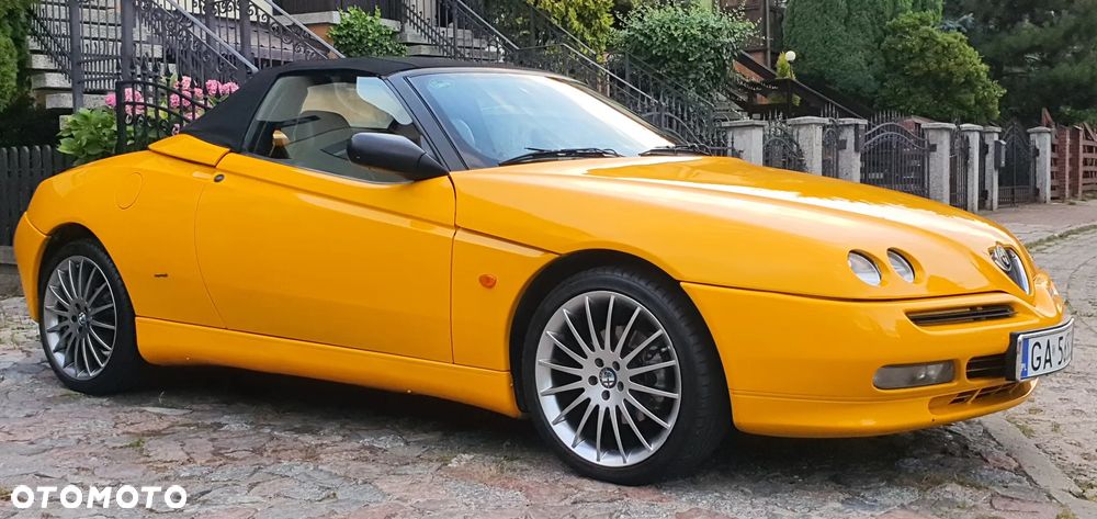 Alfa Romeo Spider - 5