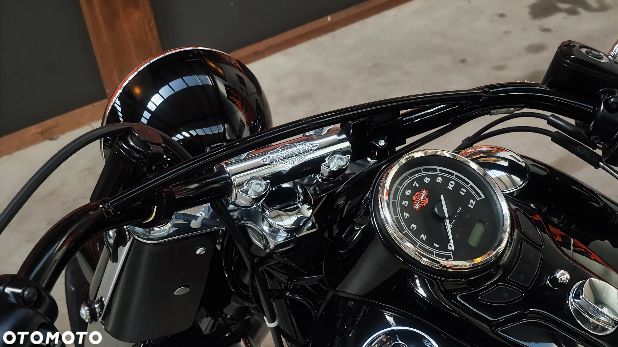 Harley-Davidson Softail Slim - 26