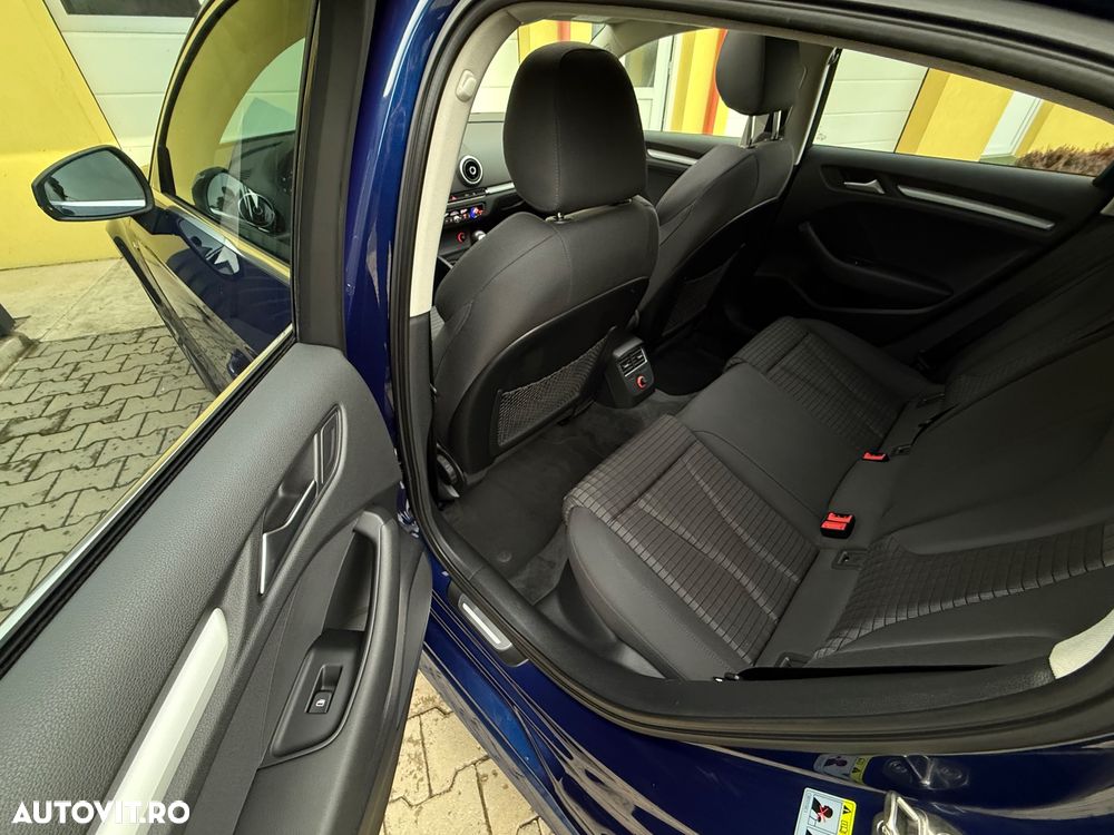 Audi A3 2.0 TDI Limousine S tronic S line Sportpaket - 6
