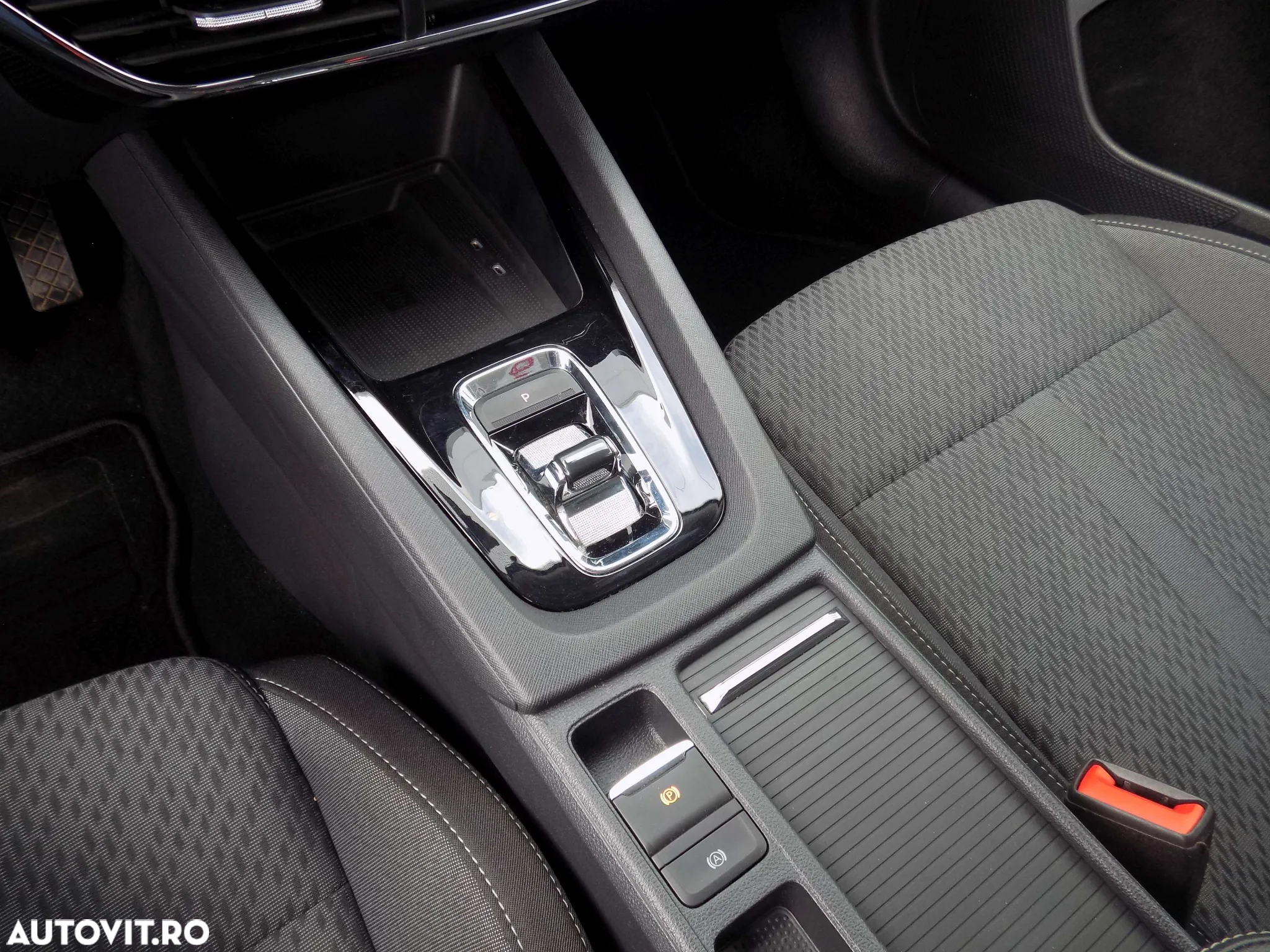 Skoda Octavia 2.0 TDI DSG Style - 28