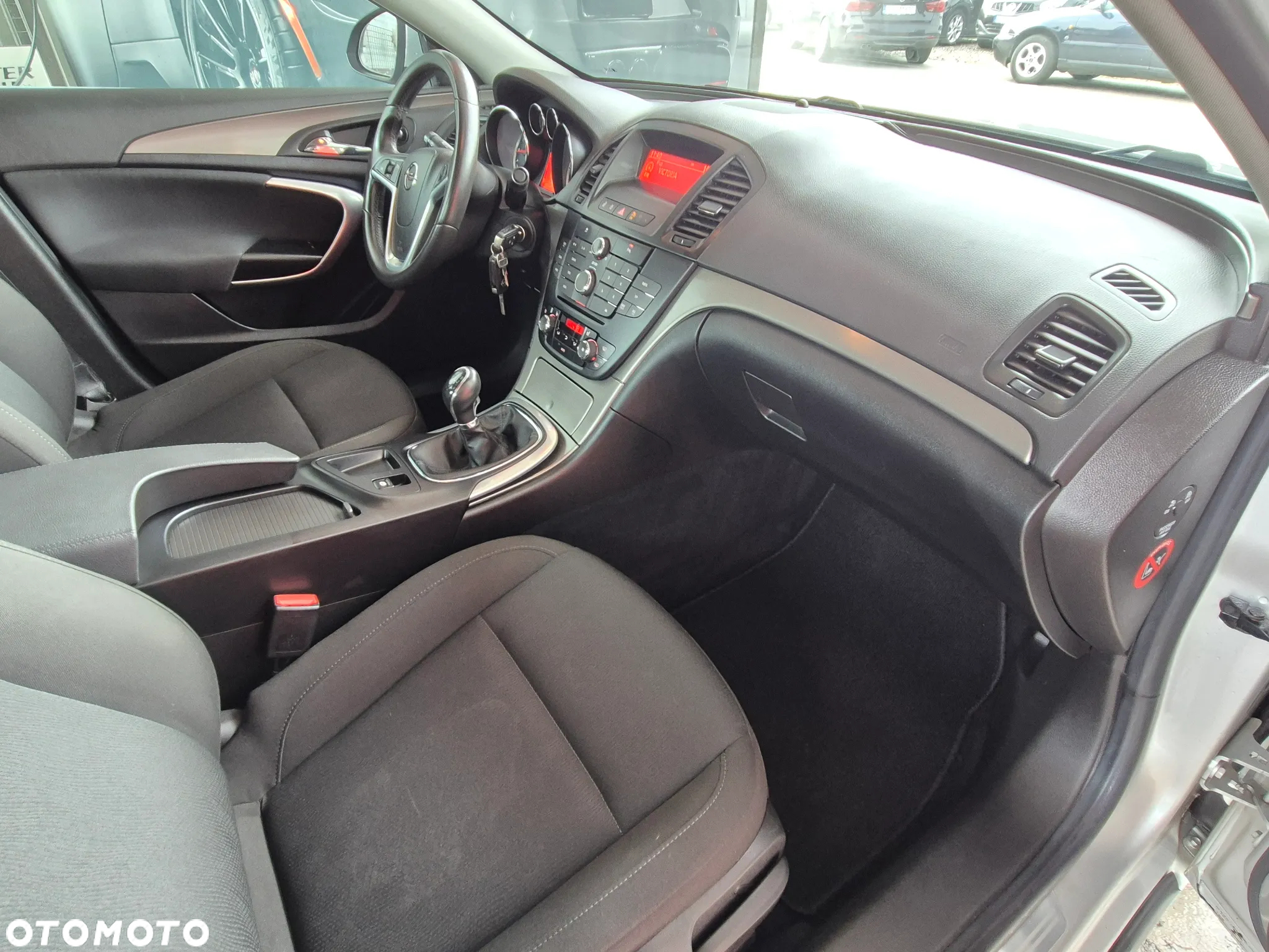 Opel Insignia 1.8 Active - 29