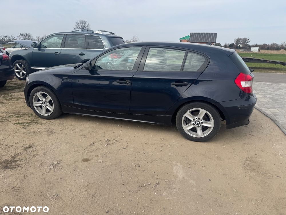 BMW Seria 1 - 10