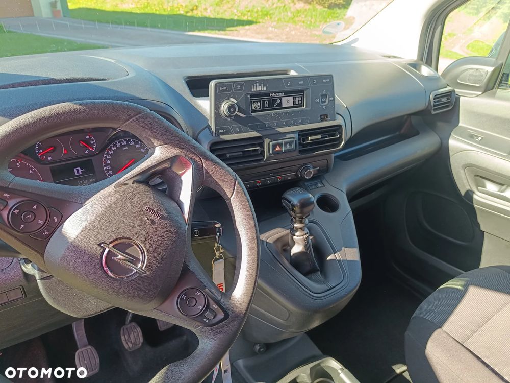 Opel COMBO - 5