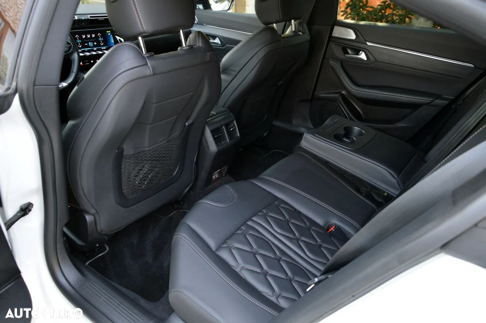 Peugeot 508 225 e-EAT8 GT - 14