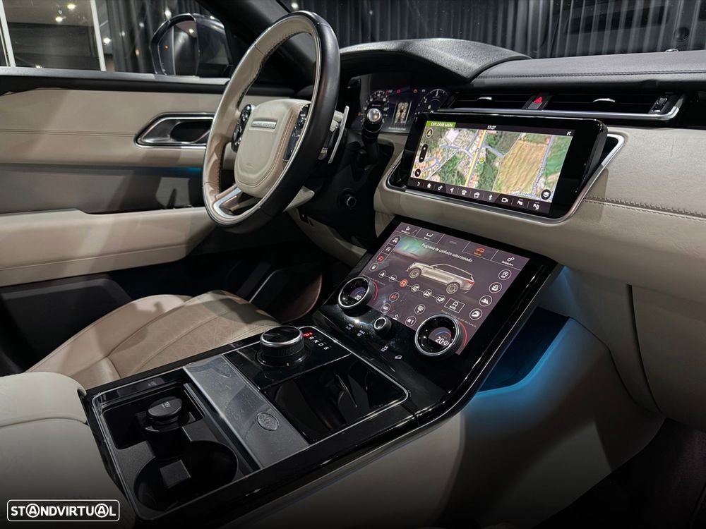 Land Rover Range Rover Velar 3.0 D300 AWD R-Dynamic HSE - 39