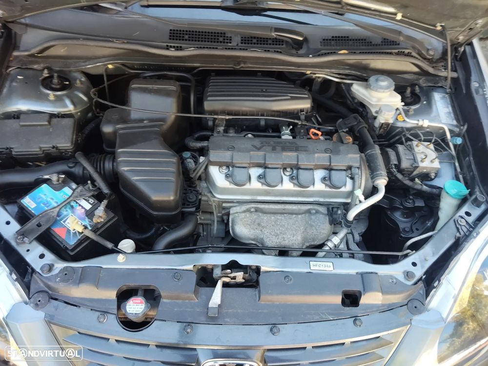 Honda Civic 1.6 ES Exclusive - 19