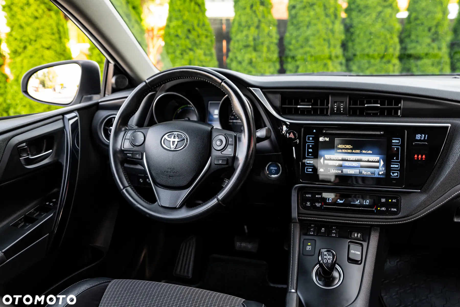 Toyota Auris 1.8 VVT-i Hybrid Automatik Edition S+ - 6