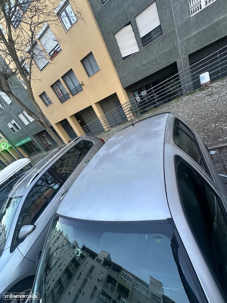 Renault Clio 1.2 16V Confort - 9