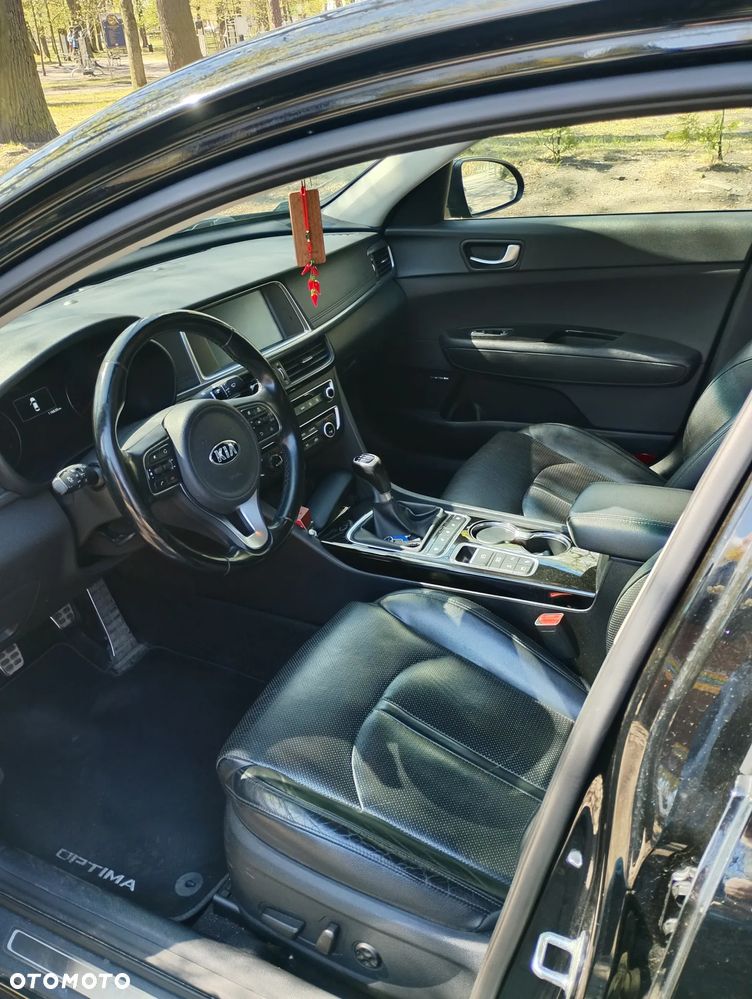 Kia Optima 1.7 CRDI XL - 11