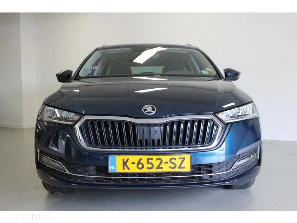 Skoda Octavia - 1