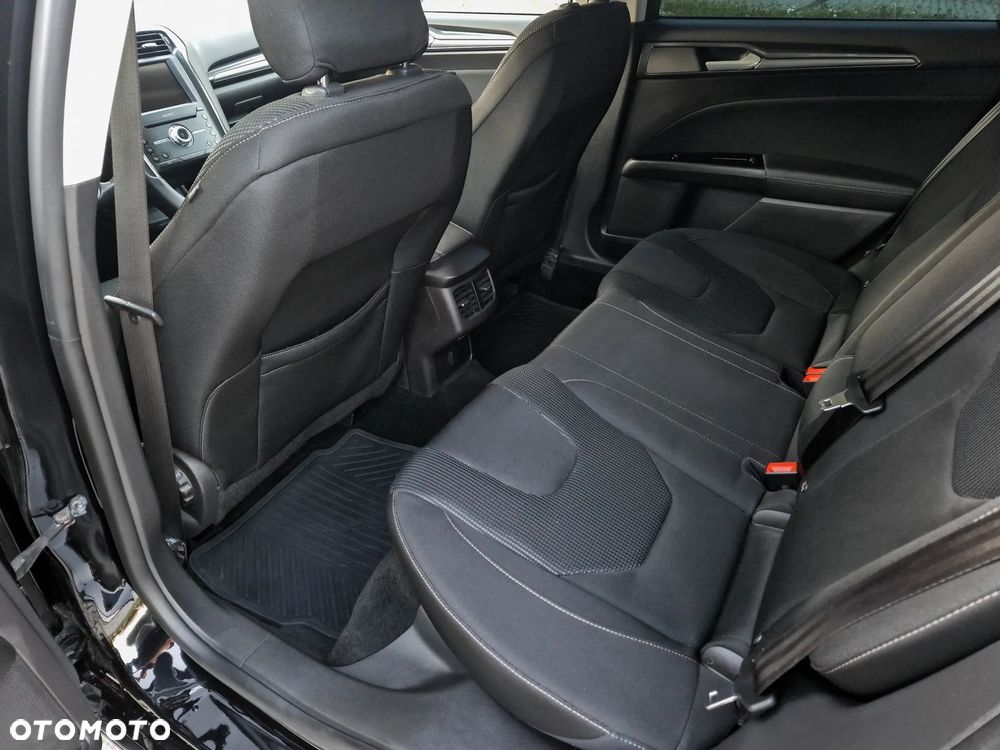 Ford Mondeo 2.0 EcoBlue Titanium - 9