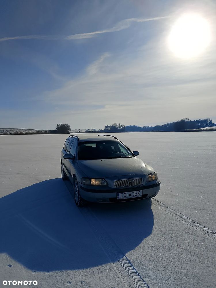 Volvo V70 2.4 AWD - 4