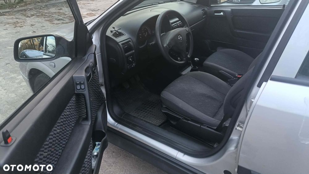 Opel Astra - 6